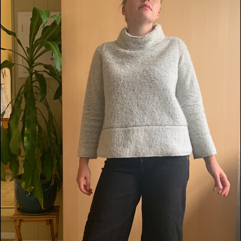 Zara Gray Turtleneck fuzzy sweater, size small